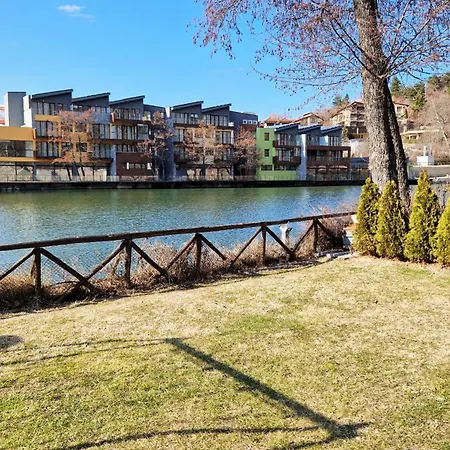 Хотел Waterside